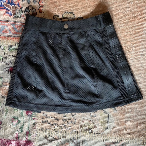 LF The Brand Black Mesh Mini Skirt with Zippers XS - Picture 3 of 3